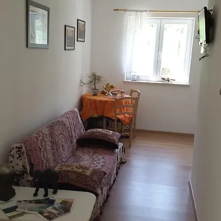 Indira Labin (Istria)